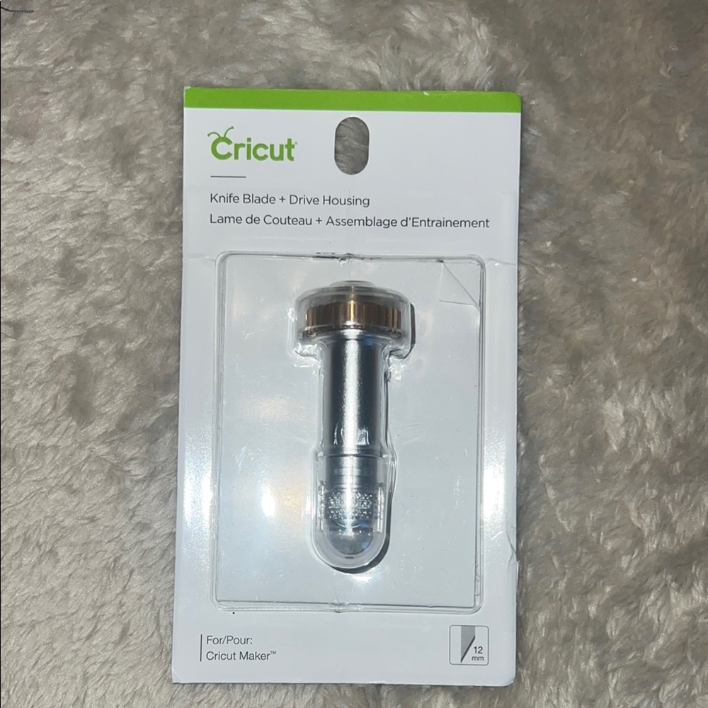 Cricut Silver‎ Knife Blade with Drive Housing